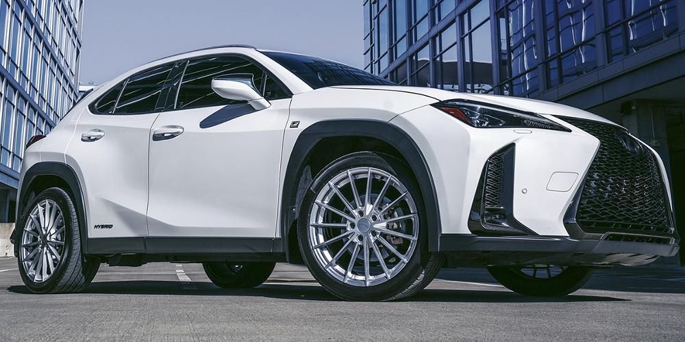 Lexus UX250h